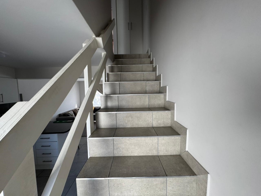 2 Bedroom Property for Sale in Stratford Green Western Cape